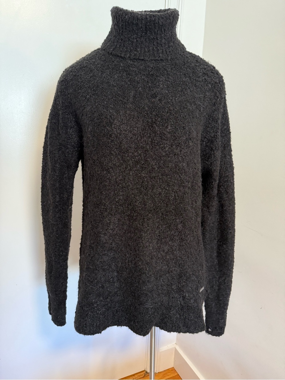 Sweaty Betty Boucle Black Turtleneck Knit Sweater S